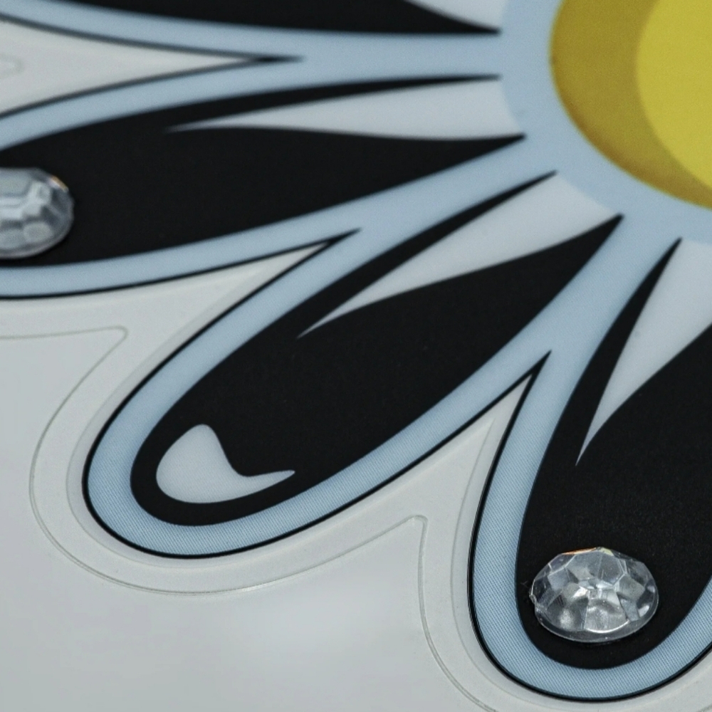 Daisy Vinyl Sticker Decal - Picture 6 of 10